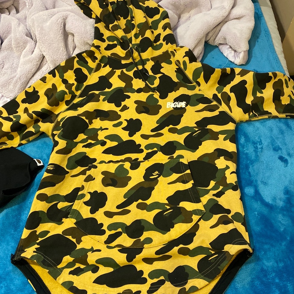 1st Camo Side Zip Pullover Hoodie. (Can negotiate)